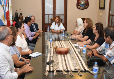 La intendente Fuentes con la Fundación “Patio del Indio Froilán”